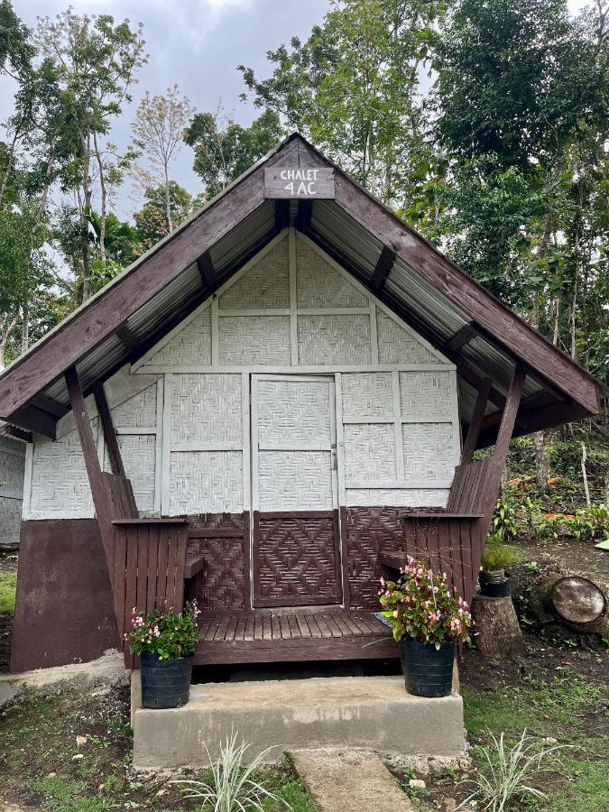 Batuan Roca'S Homestay Backpackers Chalet מראה חיצוני תמונה