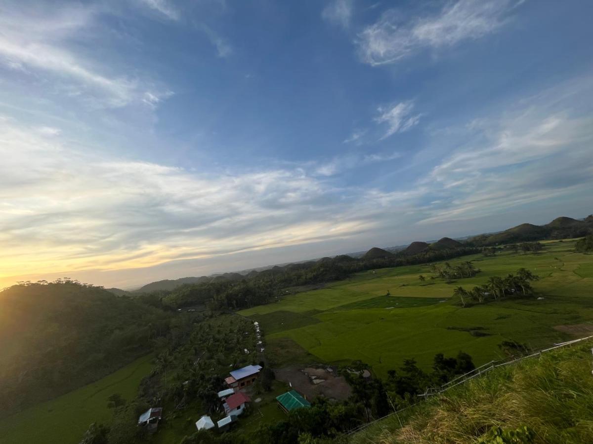 Batuan Roca'S Homestay Backpackers Chalet מראה חיצוני תמונה