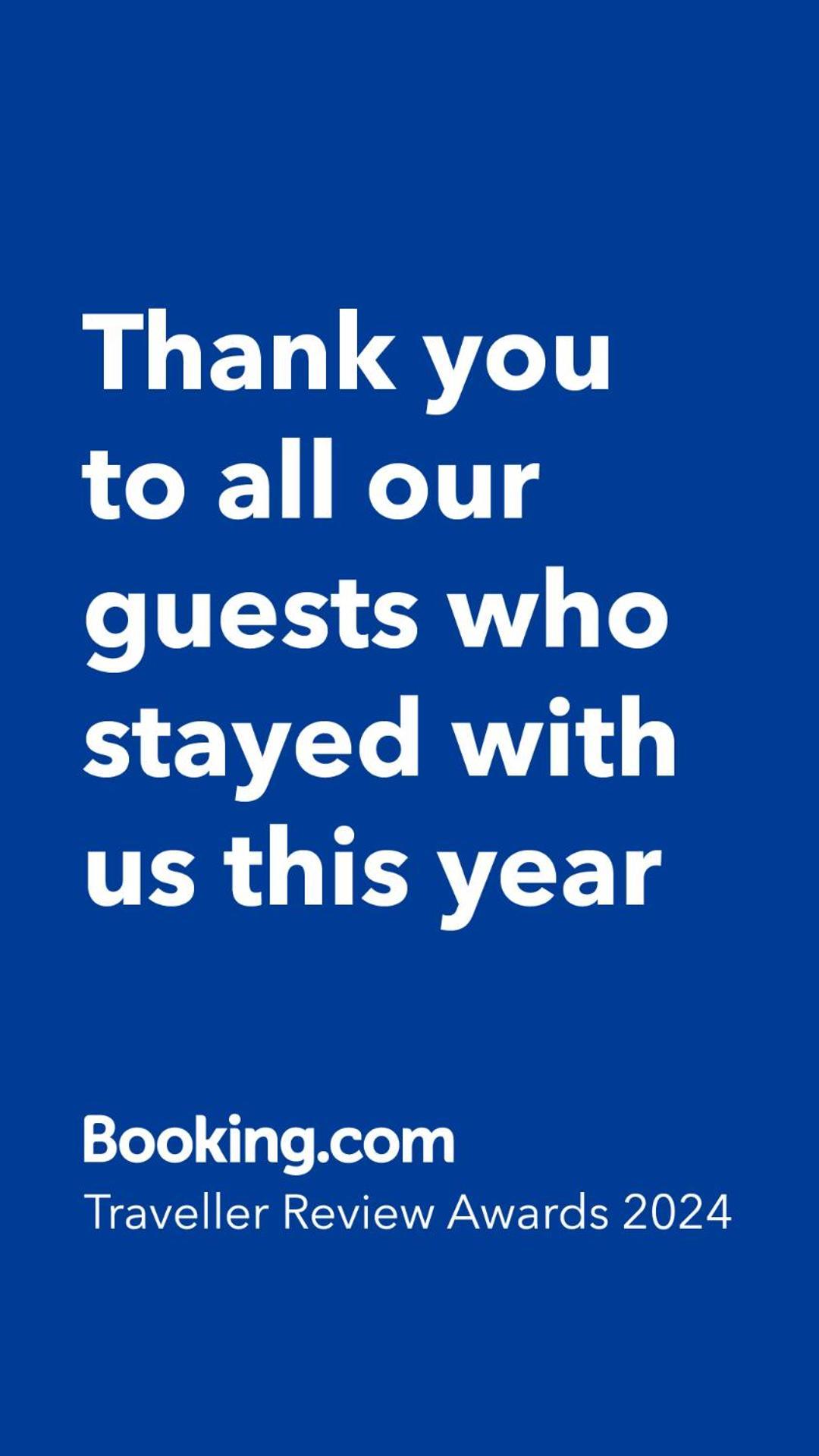 Batuan Roca'S Homestay Backpackers Chalet מראה חיצוני תמונה